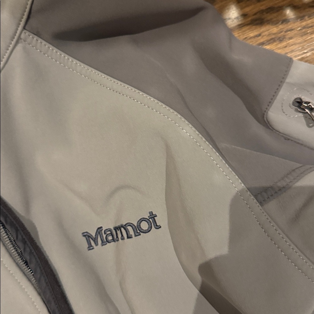 Marmot Two-Tone Gray Softshell Jacket - image 2